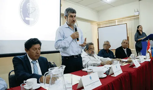 “El turismo resulta afectado por la basura” “El turismo resulta afectado por la basura”