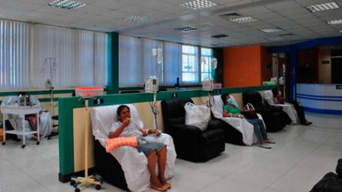 Pacientes oncológicos en el hospital de Lamas en San Martín