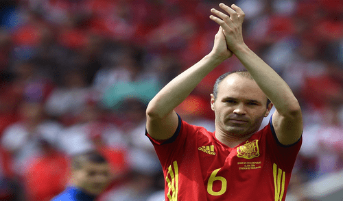Andrés Iniesta anuncia su retiro de la selección española