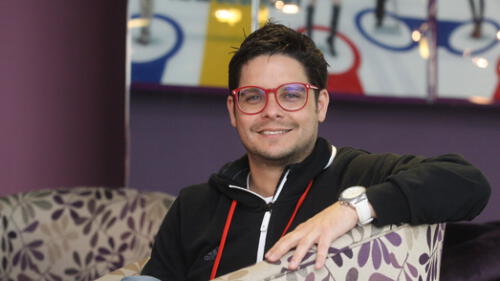 Gian Piero Díaz sobre su matrimonio: “¡Hemos pasado de todo! Le hice un anillo de papel”