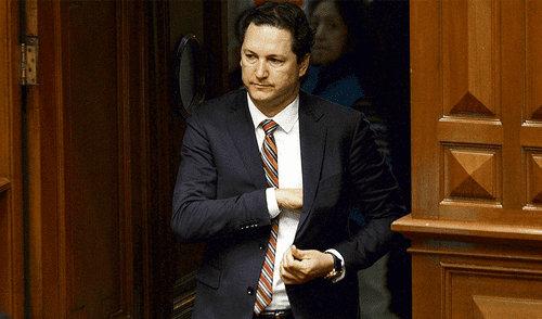 8 bancadas piden recomponer las comisiones