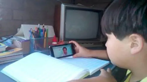 Estudiantes en programa Aprendo en Casa