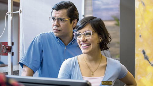 El primer amor se vive en Hotel Paraíso El primer amor se vive en Hotel Paraíso