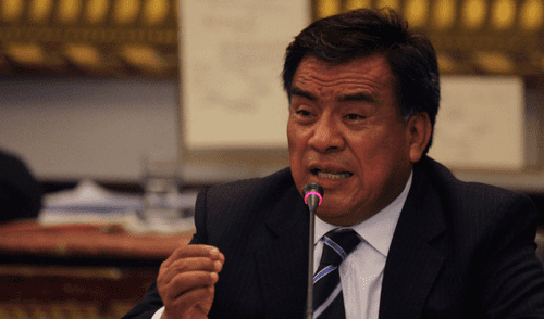 Defensa Nacional pedirá dictaminar proyecto que prohíbe conducir moto lineal con acompañante Defensa Nacional pedirá dictaminar proyecto que prohíbe conducir moto lineal con acompañante