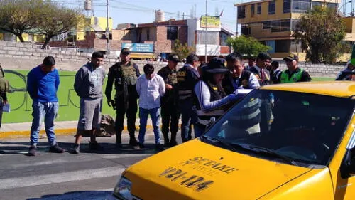 Delincuentes intentaron escapar en un taxi Delincuentes intentaron escapar en un taxi