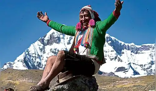 Tres sitios que dan agua y vida Tres sitios que dan agua y vida