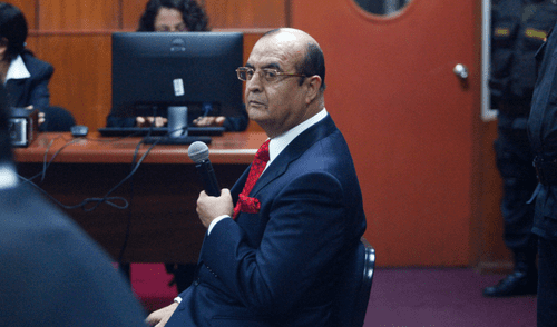 Montesinos exige que 'Caiga quien caiga' no se estrene porque "afecta su buena imagen" Montesinos exige que 'Caiga quien caiga' no se estrene porque "afecta su buena imagen"
