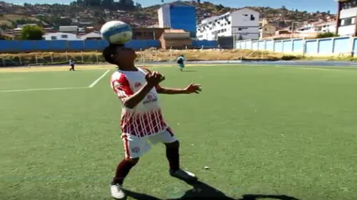 Cusco: Paruro tiene su “Messi” [VIDEO]