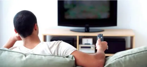 ¿Cómo consumen medios los peruanos?