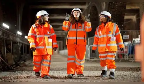 ¿Menos horas de trabajo y más días de vacaciones? Chile alista proyecto de ley