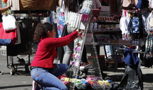 ¿Qué actividades comerciales se abrirán en la ciudad de México? Foto: EFE / José Méndez ¿Qué actividades comerciales se abrirán en la ciudad de México? Foto: EFE / José Méndez