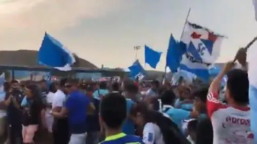 Alianza vs Cristal: emotivo banderazo de hinchas rimenses en La Florida [VIDEO]