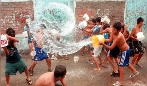 Más de 120 millones de litros de agua se pierden durante época de carnavales Más de 120 millones de litros de agua se pierden durante época de carnavales