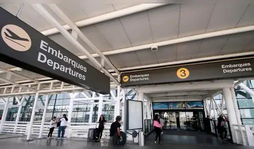 Chile: Gobierno hace rebajas en tasas de embarques a vuelos internacionales