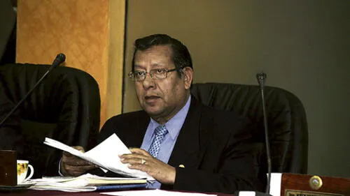 Consejo Regional aprobó por mayoría vacancia de Lizardo Ángeles Revollar 