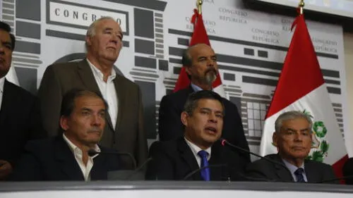 Congreso iniciará proceso para desafuero de cinco legisladores por videos Congreso iniciará proceso para desafuero de cinco legisladores por videos