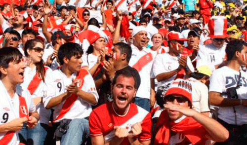 Instagram: hincha se desnuda en el Estadio Nacional tras clasificatoria de Perú al Mundial Instagram: hincha se desnuda en el Estadio Nacional tras clasificatoria de Perú al Mundial