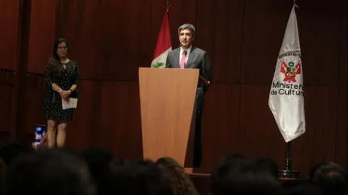 Ministerio de Cultura debatirá políticas sobre lenguas originarias Ministerio de Cultura debatirá políticas sobre lenguas originarias