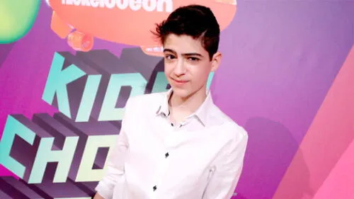 El actor de Disney Joshua Rush se declara bisexual [FOTOS]