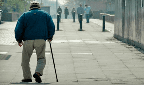 Crean zapatos con GPS para rastrear a adultos mayores desaparecidos