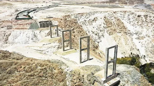 avance. Se ejecuta puente en vía Arequipa La Joya.