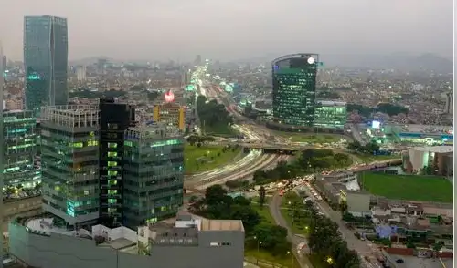 Empresas privadas esperan llamado del Gobierno para participar en reconstrucción