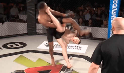 En YouTube, un fanático se enfrentó a luchador de MMA y el final es inaudito [VIDEO] 