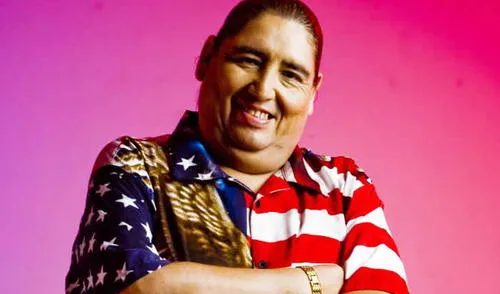 Tongo presenta a su hija Cinthia Gutiérrez, quien se lanza como cantante a sus 19 años