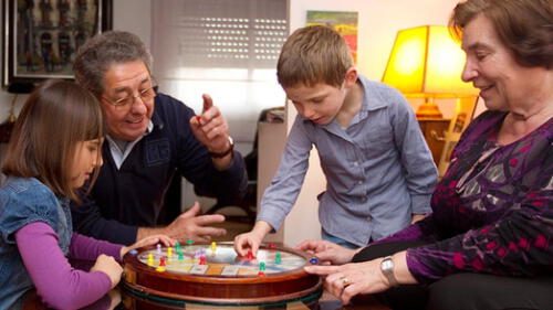 Cada 26 de julio, se celebra el Día de los Abuelos en diversos países de Latinoamérica. (Foto: Albert Bertran)