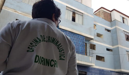 Peritos de criminalística analizaron la escena en la vivienda. Foto: Luis Villanueva / URPI-GLR