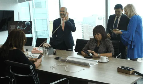 Ley pide a empresas igualar sueldos de hombres y mujeres Ley pide a empresas igualar sueldos de hombres y mujeres