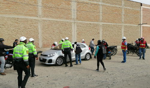 Con operativos se busca erradicar transporte informal y contagios de la COVID-19 Operativo contra transporte informal