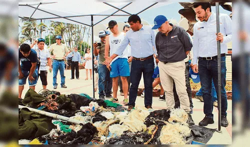 Sacaron basura en zona de muelle.