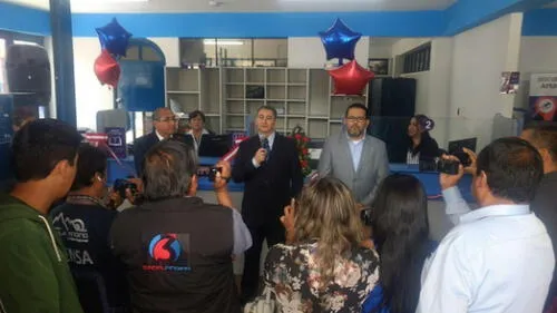 Ofrecemos un sistema de citas y el modelo de Ventanilla Única en esta sede, indicó el gerente general Carlos Ugarte Mauny.