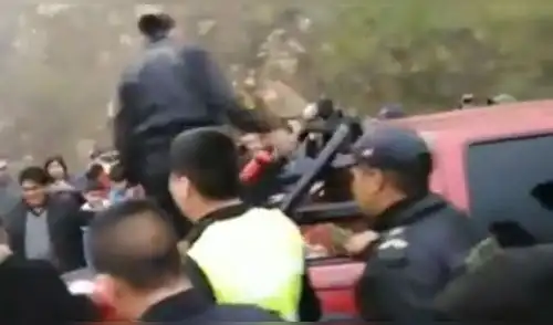 Madre e hijo fallecen en trágico accidente de tránsito [VIDEO]