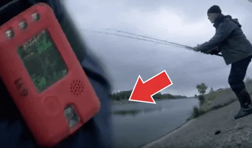 YouTube viral: aventurero pesca en Chernobyl  y halla mutante 'monstruo negro' [VIDEO]