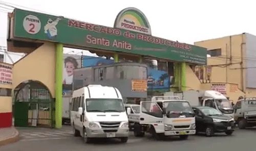 Mercado de Santa Anita: roban 80 mil soles de tienda y se van caminando [VIDEO]
