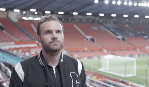 Serie Futbolistas por el mundo