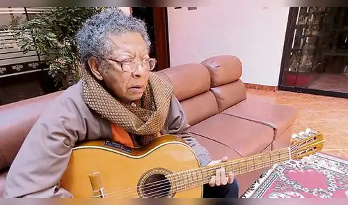 Enrique Verástegui: “Vivimos una época de aluvión total, nada queda en pie al paso de la cibernética” Enrique Verástegui: “Vivimos una época de aluvión total, nada queda en pie al paso de la cibernética”