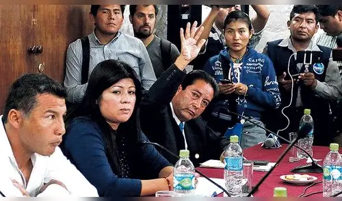 Consejo desestima creación de nuevo himno y bandera para Arequipa Consejo desestima creación de nuevo himno y bandera para Arequipa