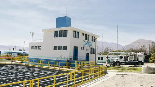 Sunass y Otass responderán al Congreso por suba de agua