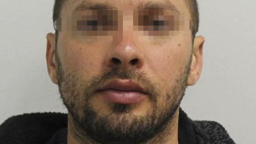 Se hizo pasar por mujer para tener intimidad con hombres que contactaba por Tinder Se hizo pasar por mujer para tener intimidad con hombres que contactaba por Tinder