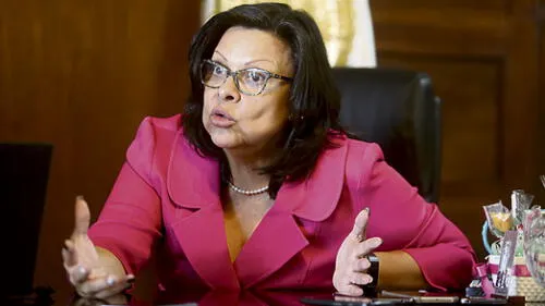 Arequipa: Pedirán a Fiscalía Suprema investigar a Miriam Herrera por instalar cámaras espía 