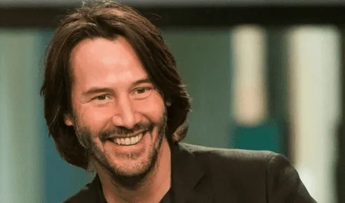Keanu Reeves debuta como modelo a los 54 años y fans enloquecen 