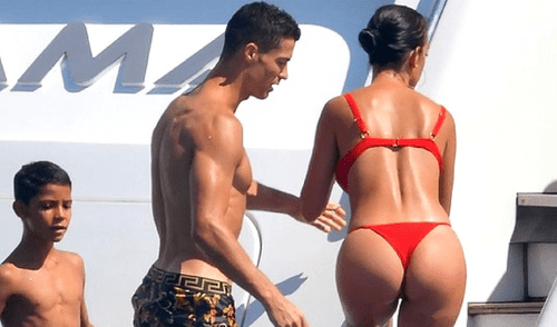 Novia de Cristiano Ronaldo seduce a hinchas de Juventus con sensual disfraz por Halloween 