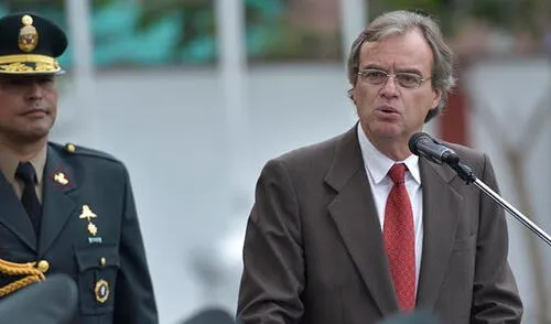 Ministro Carlos Basombrío: Ley de apología al terrorismo “es ambigua”