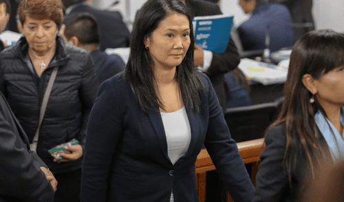 Keiko Fujimori responde a Carlos Galdós por comentarios ofensivos Keiko Fujimori responde a Carlos Galdós por comentarios ofensivos