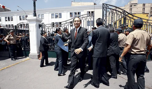 Ejecutivo evalúa las propuestas para reforma política