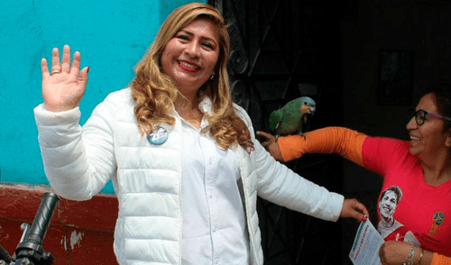 Facebook: candidata a Breña abusa del Photoshop y recibe duras críticas en redes Facebook: candidata a Breña abusa del Photoshop y recibe duras críticas en redes