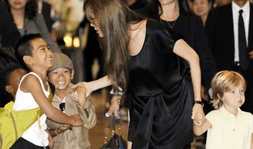 Hija de Angelina Jolie y Brad Pitt iniciaría tratamiento para cambiar de sexo Hija de Angelina Jolie y Brad Pitt iniciaría tratamiento para cambiar de sexo